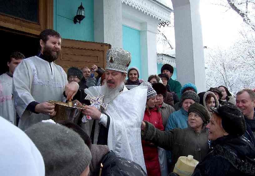 Праздник Крещения Господня в Свято-Никольском соборе Русской Православной Церкви в Алматы