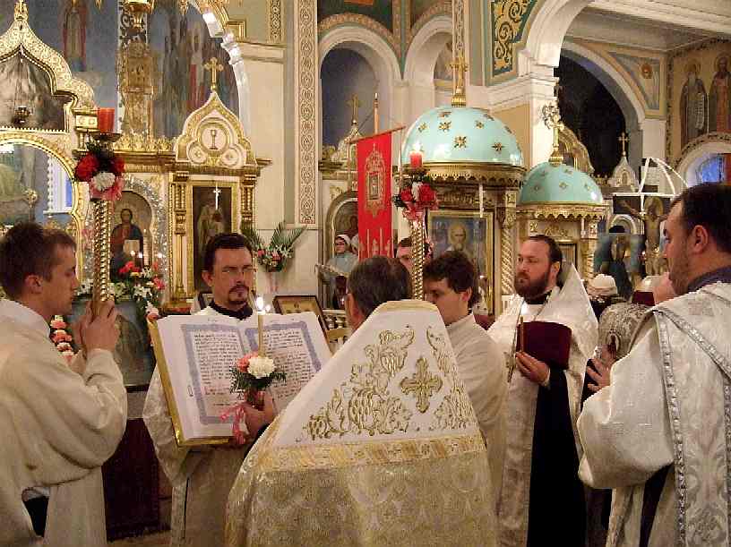 Праздник Крещения Господня в Свято-Никольском соборе Русской Православной Церкви в Алматы