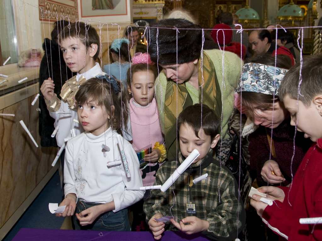 В церковно-приходской школе Свято-Никольского собора Русской Православной Церкви в Алматы